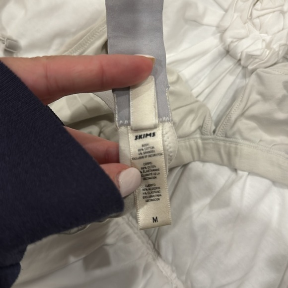 Skims Bralette Size M White - Picture 6 of 7